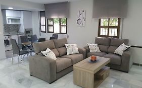 Apartamento entre Patios Valladares